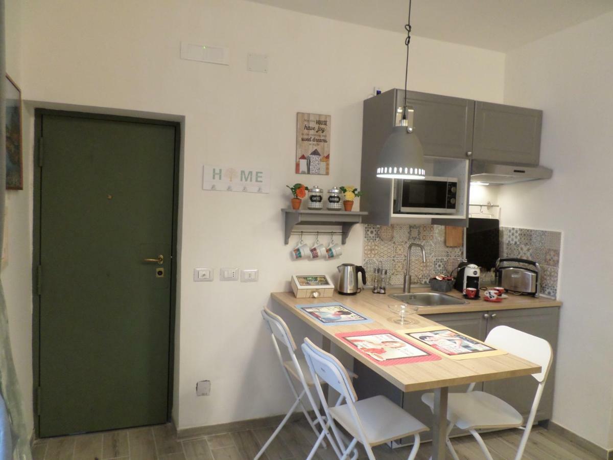 Gelso Home เนเปิลส์ ภายนอก รูปภาพ