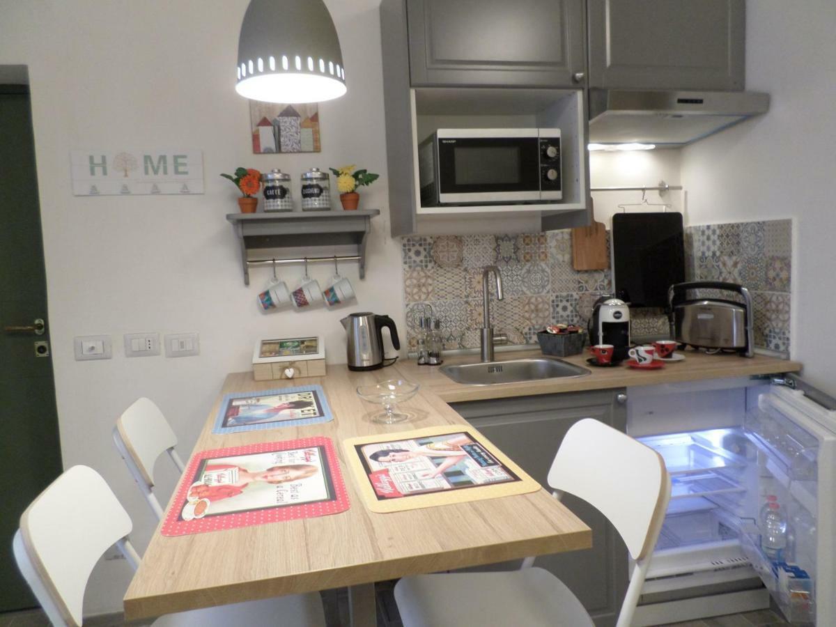 Gelso Home เนเปิลส์ ภายนอก รูปภาพ