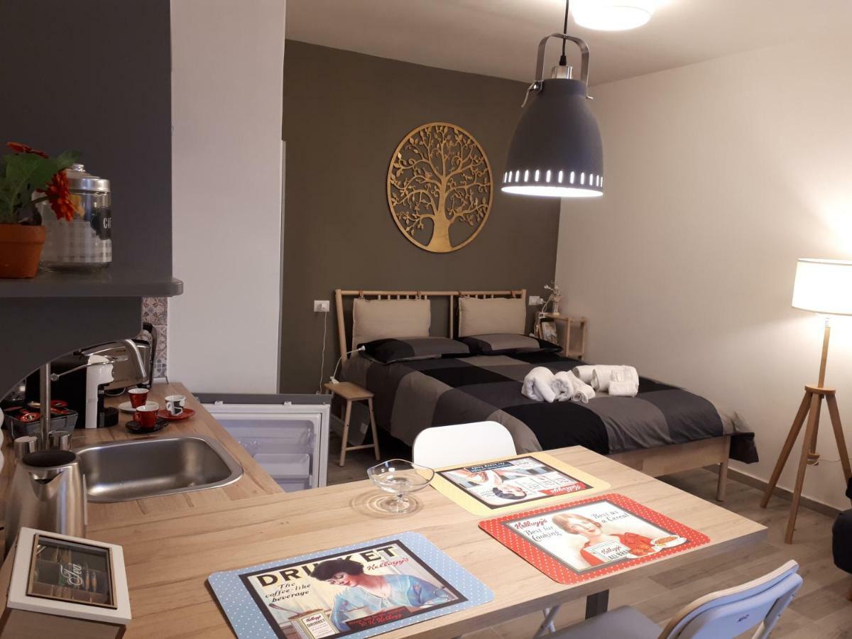 Gelso Home เนเปิลส์ ภายนอก รูปภาพ